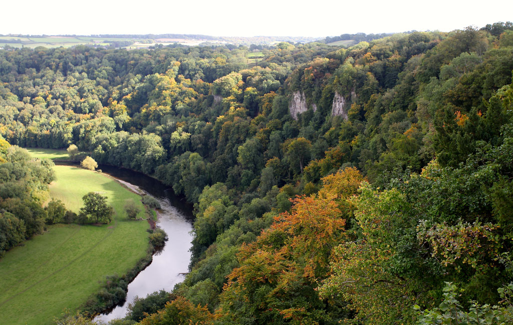 1-Canoe-the-Wye-Coldwell-Rocks-web 1-Canoe-the-Wye-Coldwell-Rocks-web